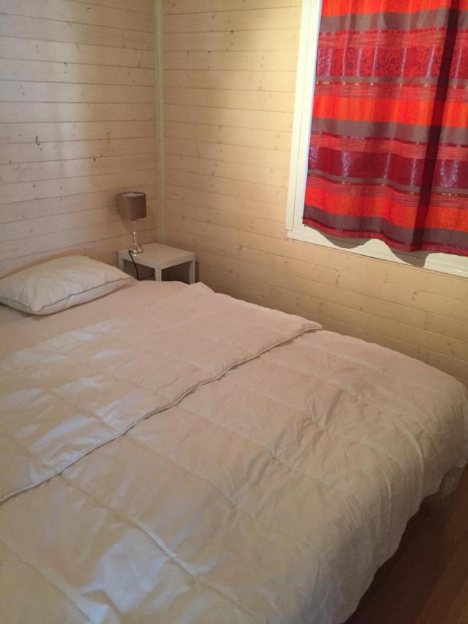 מלון Resteigne Chalet Les Brulins מראה חיצוני תמונה