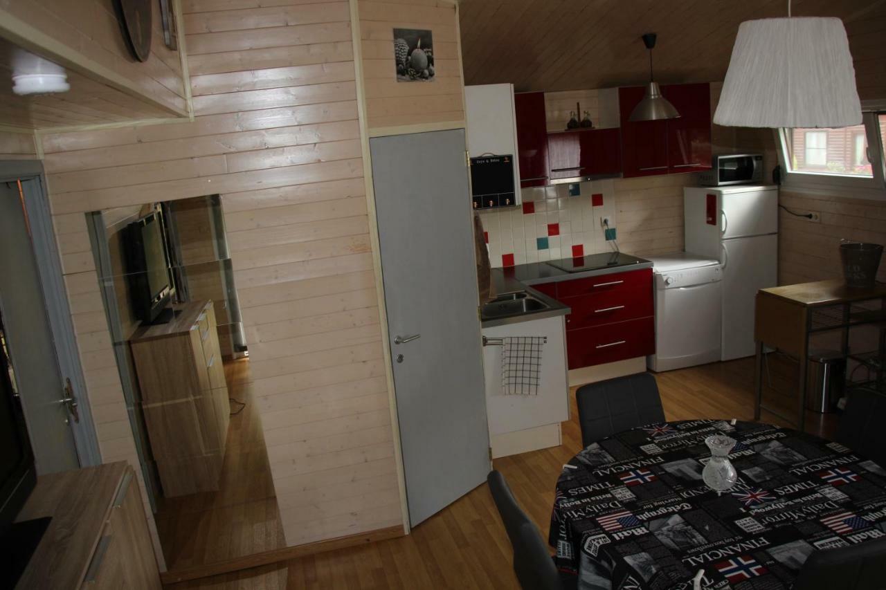 מלון Resteigne Chalet Les Brulins מראה חיצוני תמונה